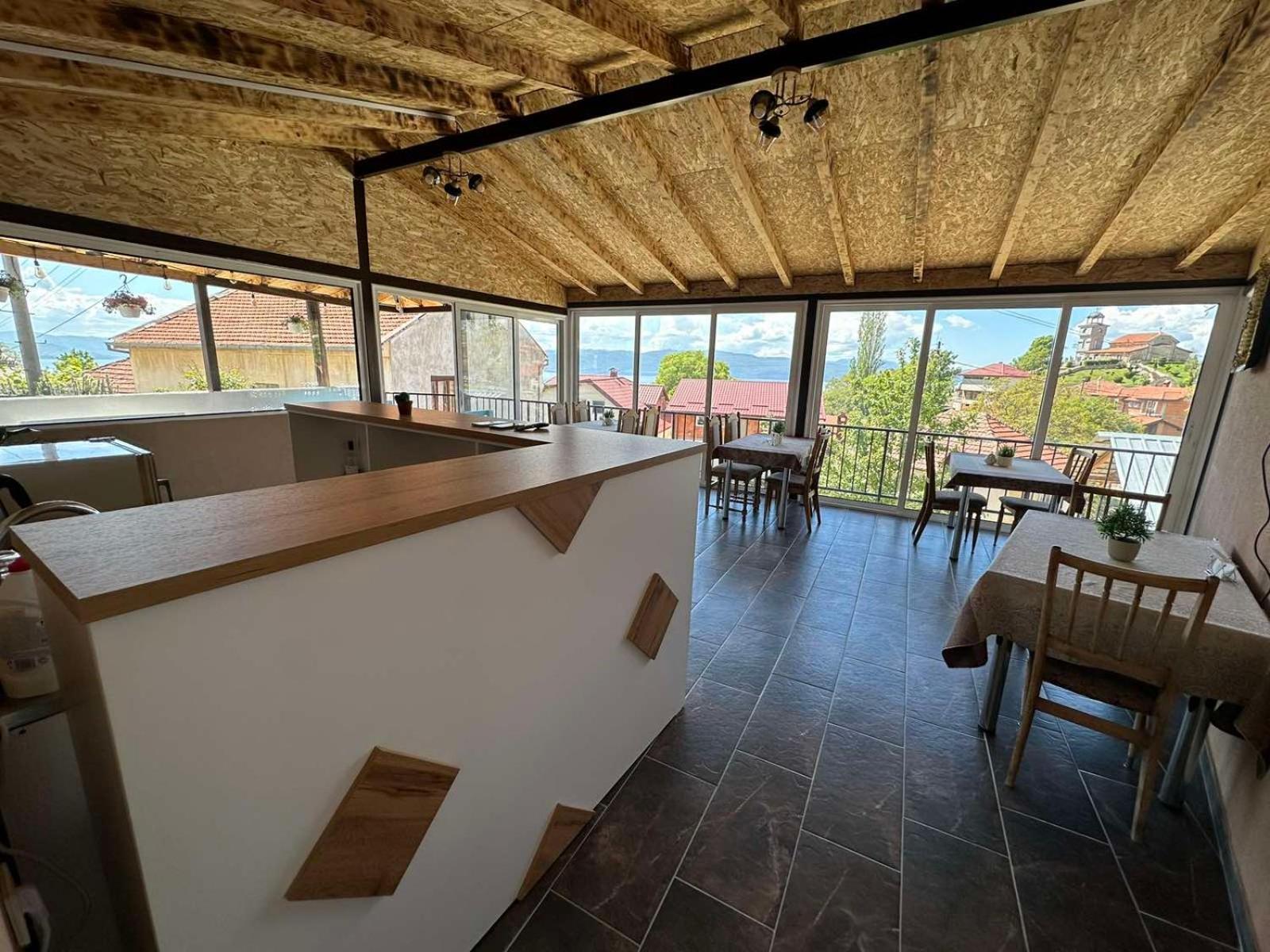 Gopo Guesthouse Elshani Экстерьер фото